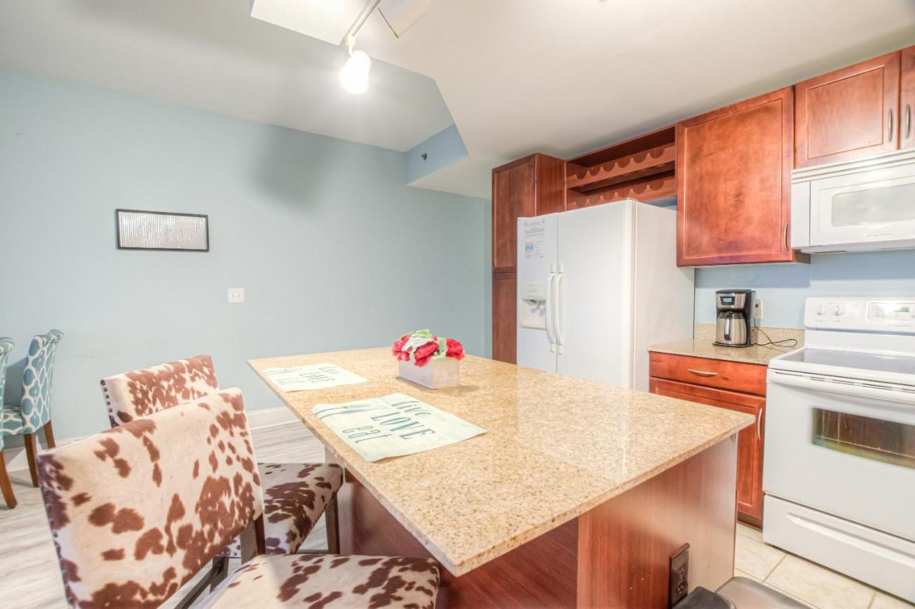 Laketown Wharf 1435 By Aneliya Panama City Beach Exteriör bild